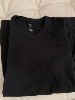 H&M T-Shirt NEU VNeck V Ausschnitt Slim fit M schwarz Niedersachsen - Braunschweig Vorschau