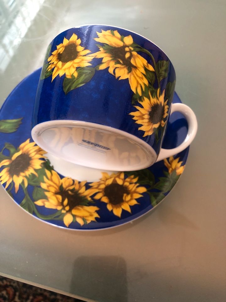 Tasse mit Untertasse von Könitz in München