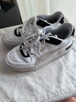 Puma Carina Sneaker Größe 39 Nordrhein-Westfalen - Bornheim Vorschau