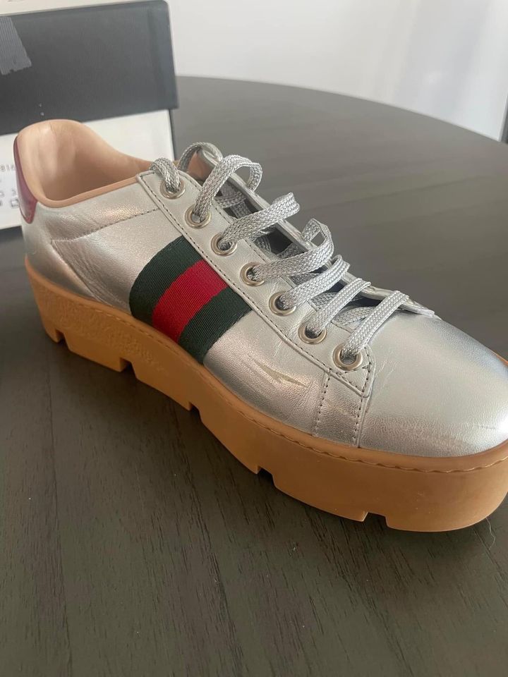 Gucci Ace Bee Sneakers Turnschuhe OVP in Frankfurt am Main