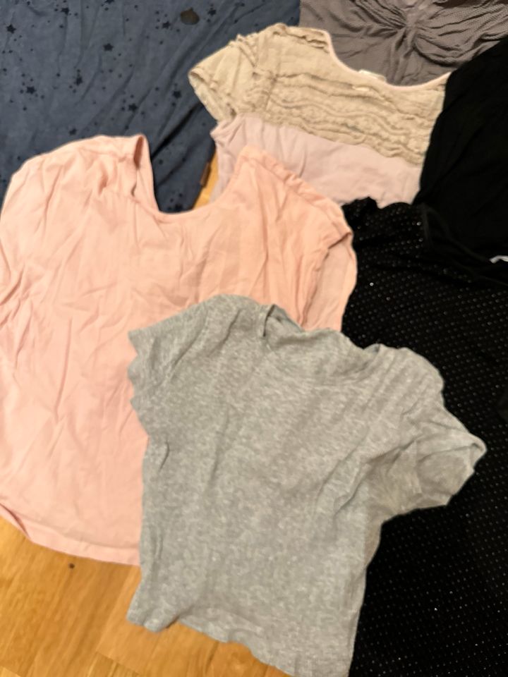 ❤️❤️ Kleiderpaket 7 Teile Damen Größe S NAKETANO H&M Mango in Sinsheim