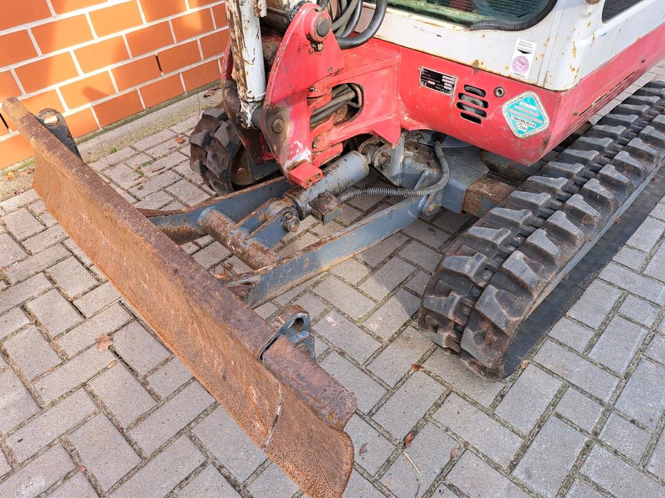 Minibagger Takeuchi TB016 2010 Neuteile in Dötlingen