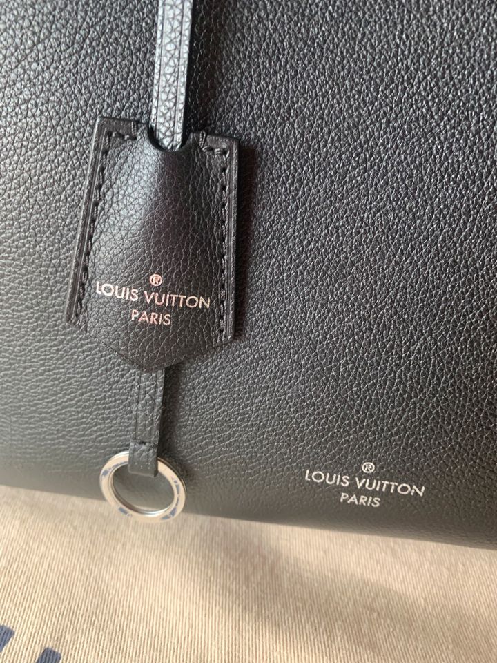 Org Louis Vuitton Lockme Cabas Shopper schwarz Leder Tasche in Lauf a.d. Pegnitz