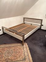 Bett aus Metall / Verchromt 2,10 lang x 1,60 breit Niedersachsen - Wittmar Vorschau