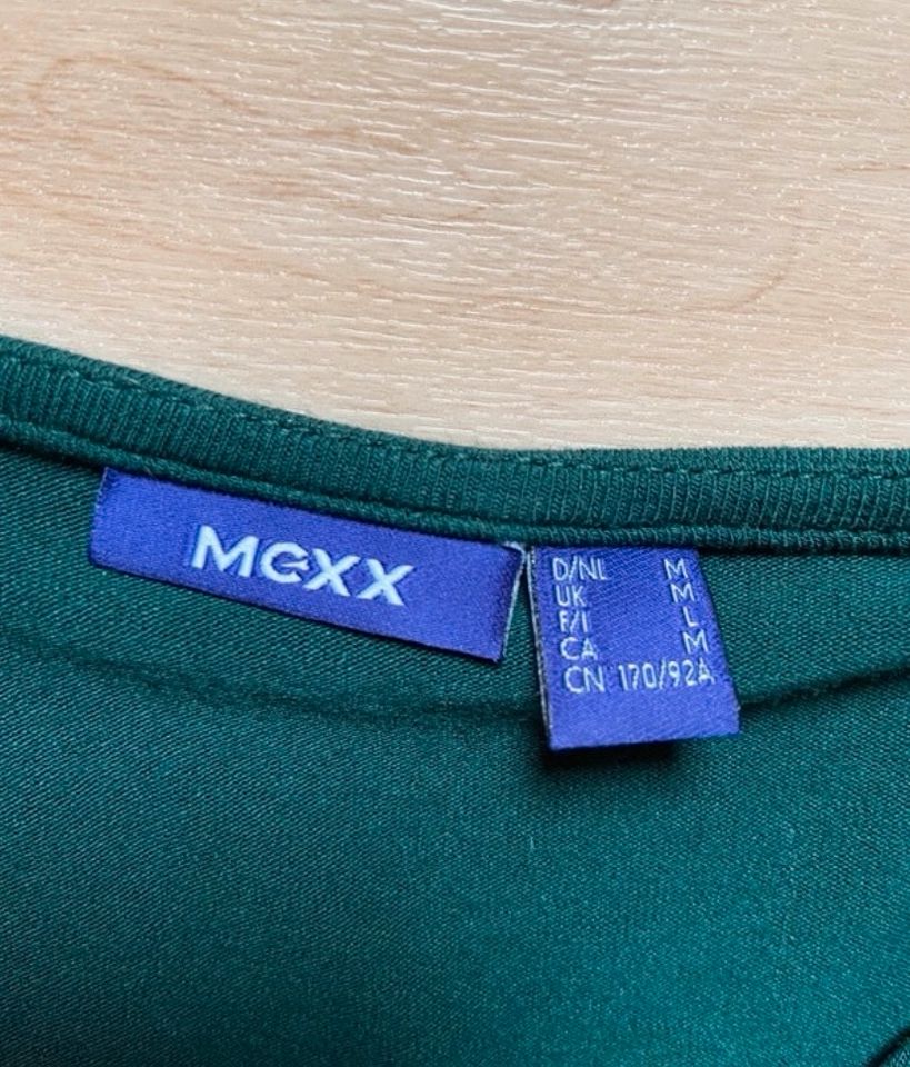 Grünes Mexx Kleid 3/4-Arm inklusive Gürtel Größe M in Biedenkopf