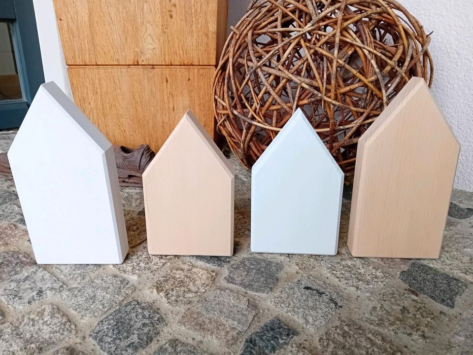 2 er Set Deko Häuser Holz Buche Haus Holz Deko Muttertag Geschenk in Denkendorf