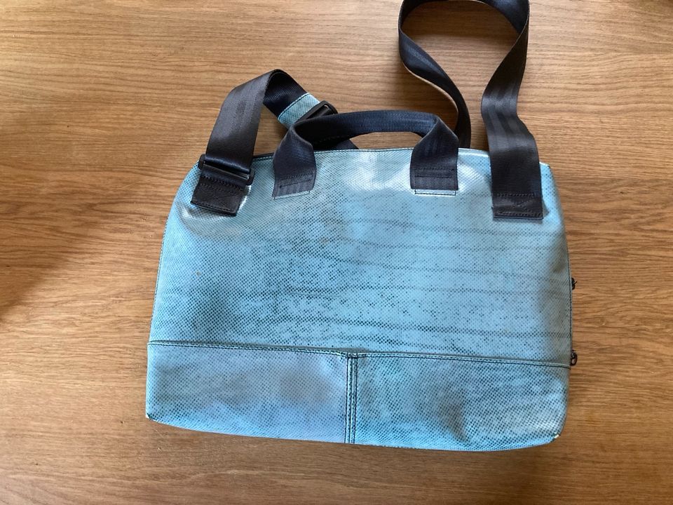 Freitag Laptoptasche GS.1 aus recycelter LKW-Plane in Dortmund