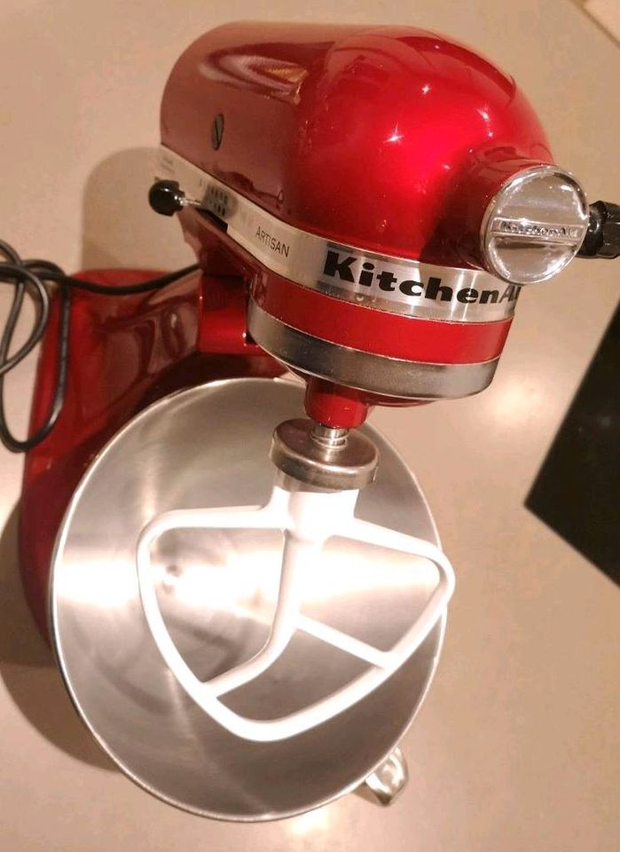 KitchenAid Artisan mit viel Zubehör in Aschaffenburg