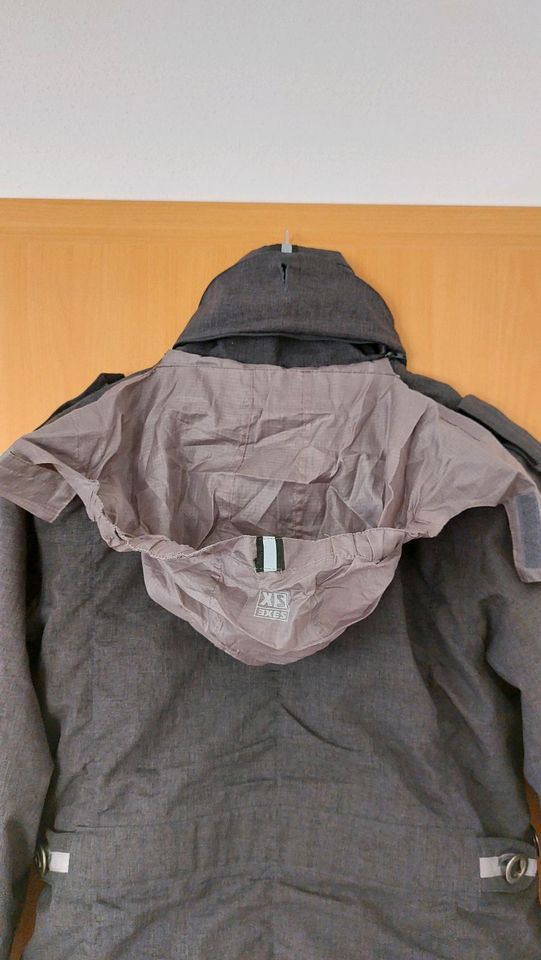 XS EXES Winterjacke Gr. 38 Skijacke Jacke anthrazit Damen Kinder in Ingolstadt