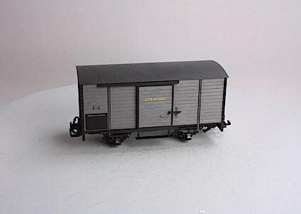 Suche geschlossenen grauen C.F.D. Güterwagen LGB 44350 in Kappeln