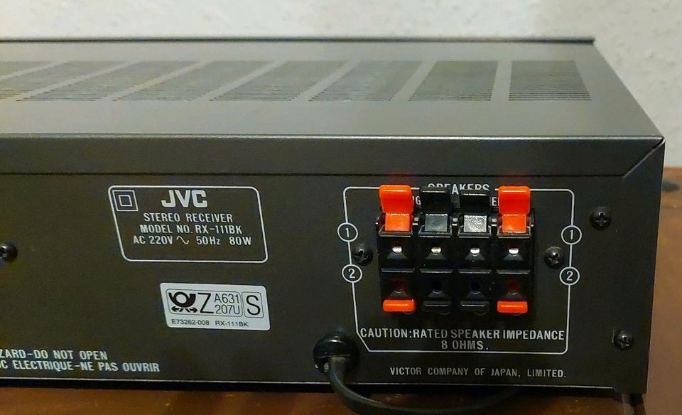 JVC RX-111 Audioverstärker in Lehre