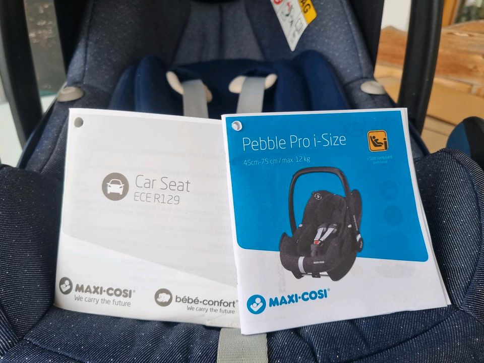 Maxi Cosi Car Seat ECER129,  top in Sachsenheim