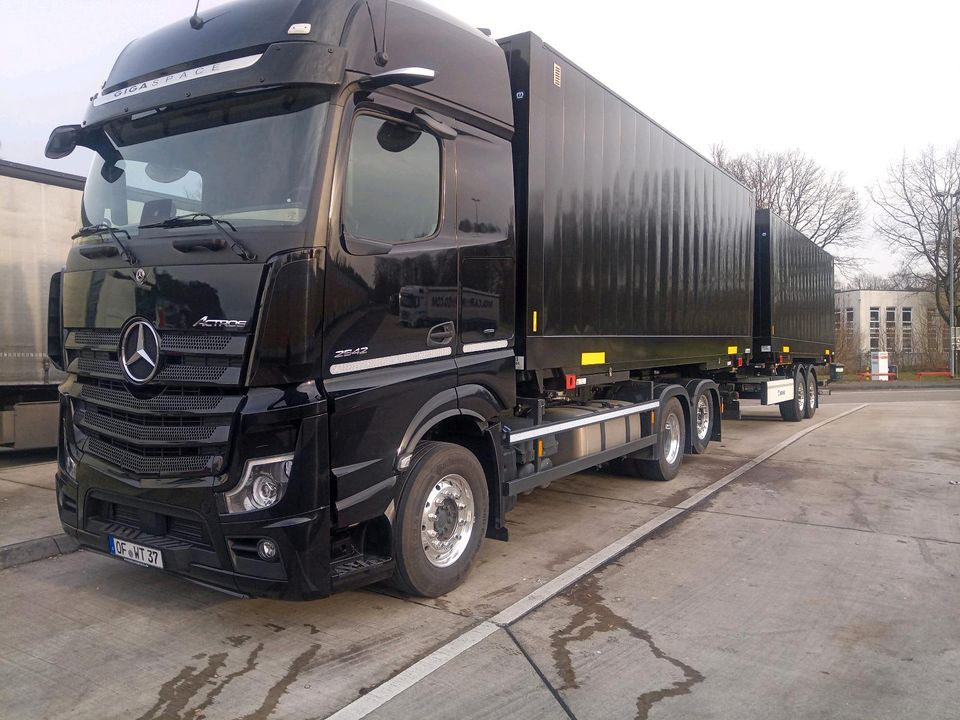 Fahrschul LKW, Fahrschullkw, Actros, Lkw Miete, Fahrschul Actros in Neu Wulmstorf