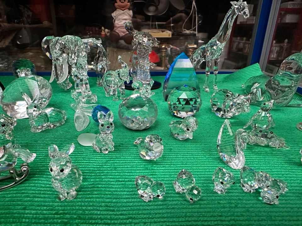Konvolut Swarovski Glass Figuren Sammlung mit Originalverpackung in Frankfurt am Main