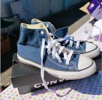 Converse Allstars Chucks High Neuwertig 34 Köln - Köln Merheim Vorschau