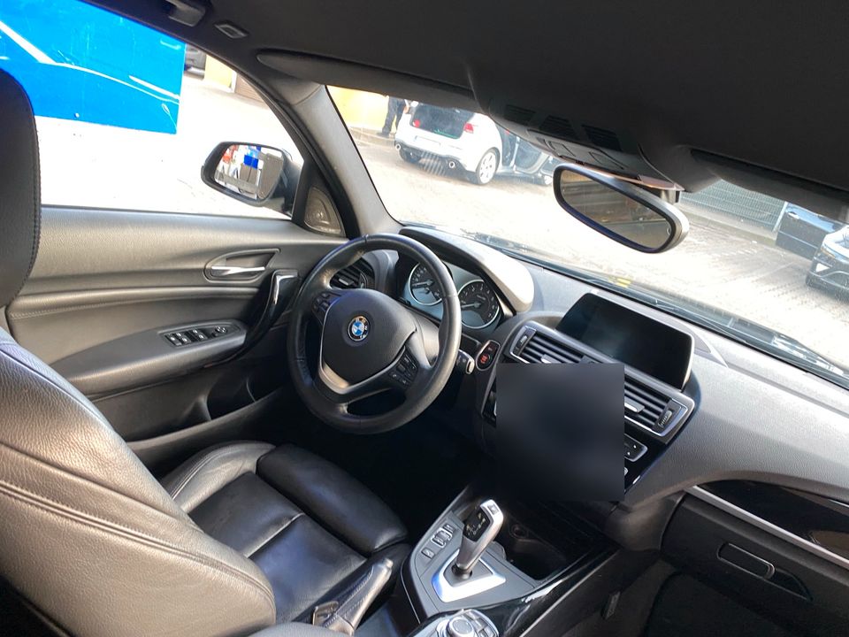 BMW 118i Automatik in Berlin