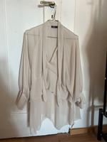 Volant Bluse beige Zara Neuhausen-Nymphenburg - Neuhausen Vorschau