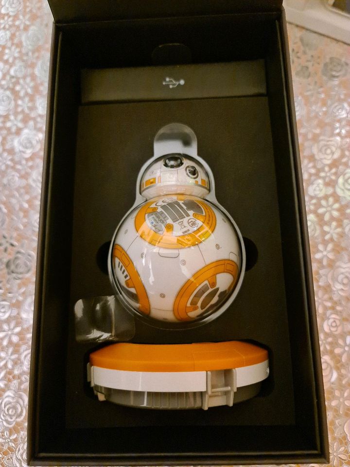 Stsr wars sphero Roboter BB-8 NEU in Leimen