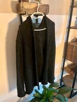 Review Strickjacke grau (M) Frankfurt am Main - Kalbach Vorschau