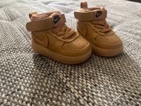 Nike Babyschuhe Größe 17 braun camel Süd - Niederrad Vorschau