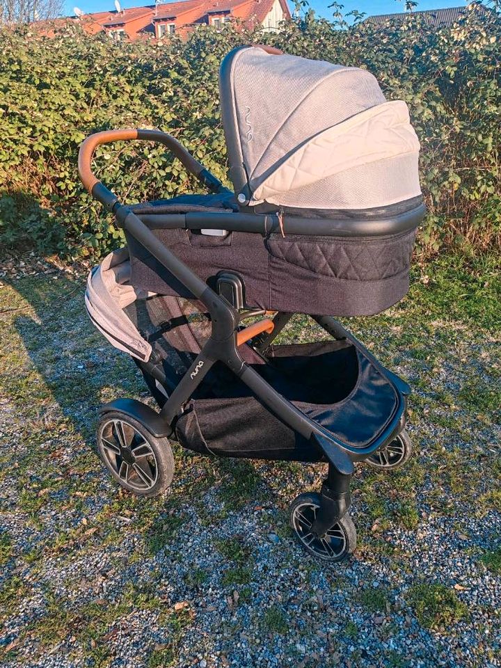 Kinderwagen Nuna Demigrow Zwielinge / Geschwisterwagen in Leimen