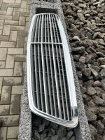 Mercedes W203 Kühlergrill Rheinland-Pfalz - Wolken Vorschau