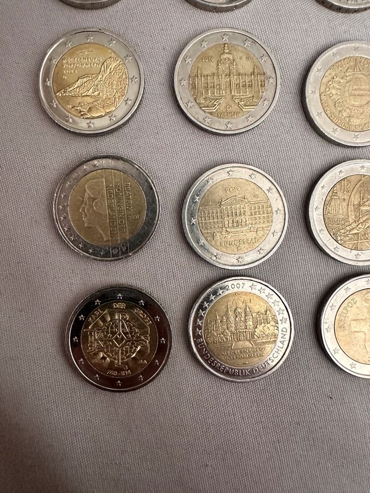 Münze 1€ und 2€ in Stuttgart