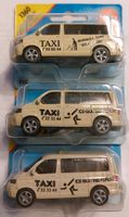 SIKU 1338 1070 1360 VW Bus T5 Taxi, 2 Versionen Brandenburg - Treuenbrietzen Vorschau