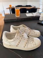 Valentino Garavani Rockstud Sneaker 38.5 Hessen - Oberursel (Taunus) Vorschau