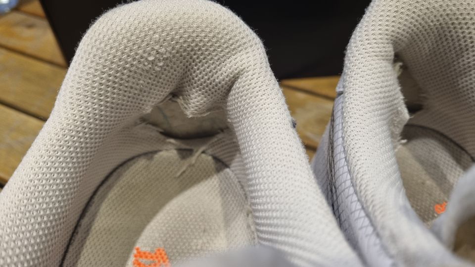 Nike Air Force 1 ´07 MBD Sneaker Gr. 44.5 Weiß Orange inkl. OVP in Menden