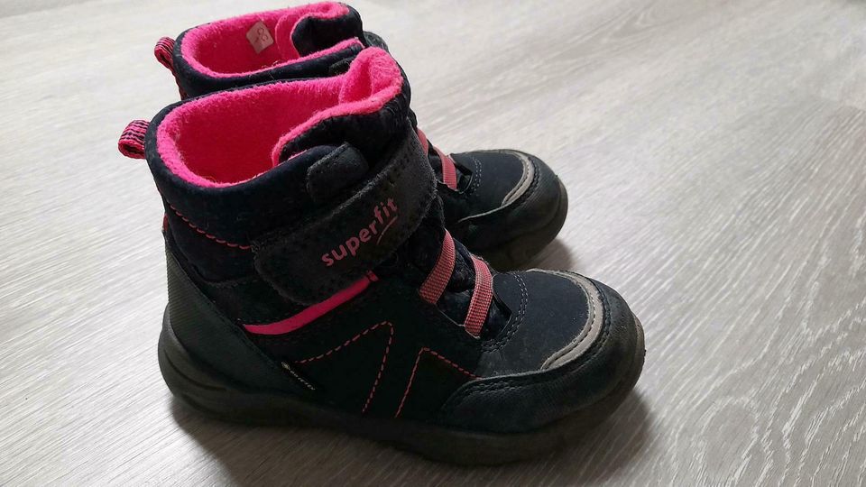 Superfit Schuhe Winter Größe 24 Mädchen in Sande