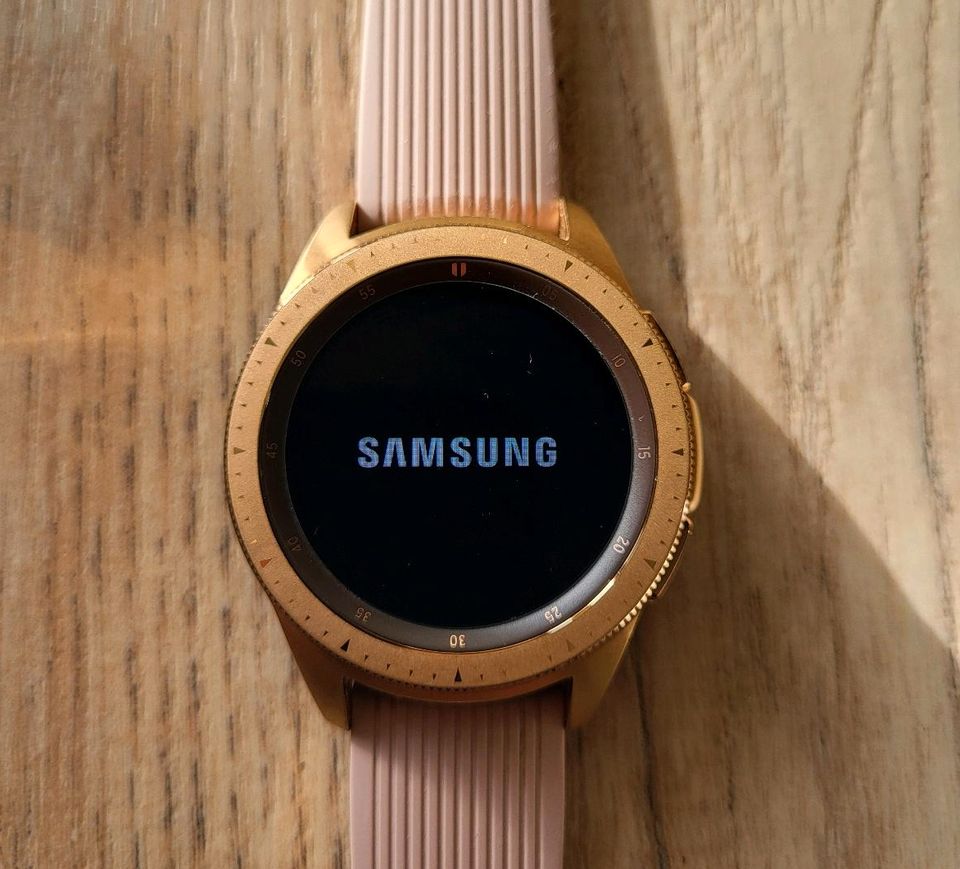 Samsung watch 42mm rosegold wie neu in Hanau