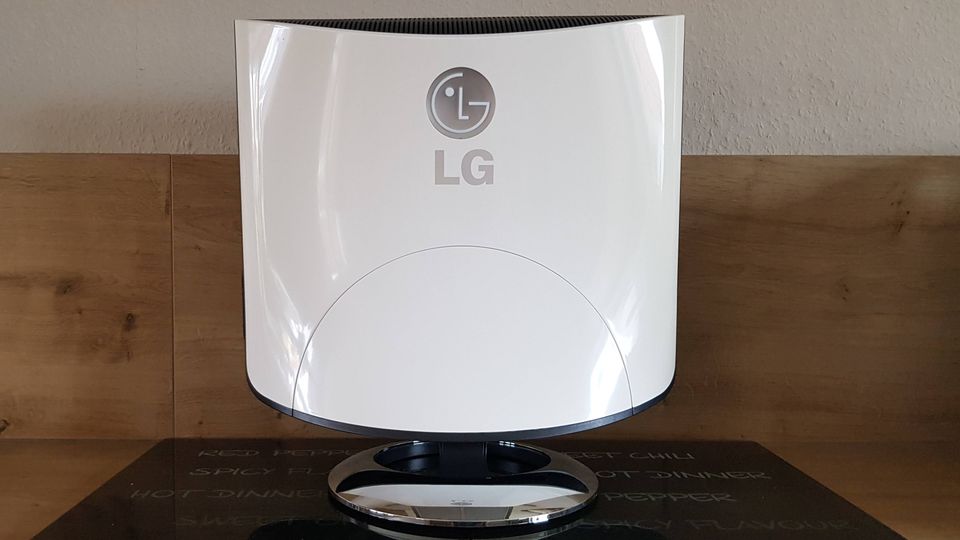 LG Design Monitor LX40 Flatron L1940B  Premium Artistic in Hollenstedt