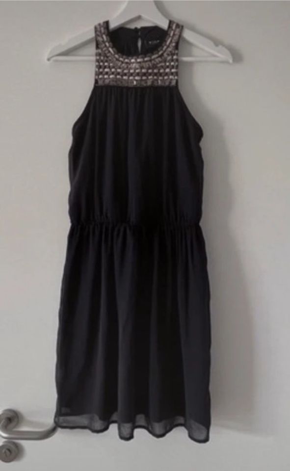 Dunkelgraues Kleid von Vila in Dülmen