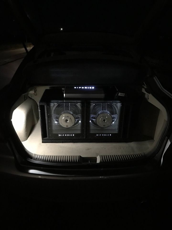 Subwoofer 3000W in Unterneukirchen