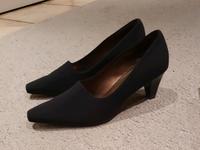Peter Kaiser Pumps Maru schwarz stretch Gr. 4,5 37,5 Nordrhein-Westfalen - Billerbeck Vorschau