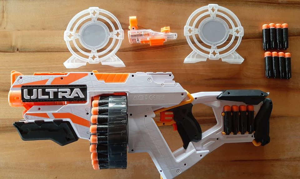 Nerf one ultra, Hasbro, Zielvisier, Zielscheiben in Riedering