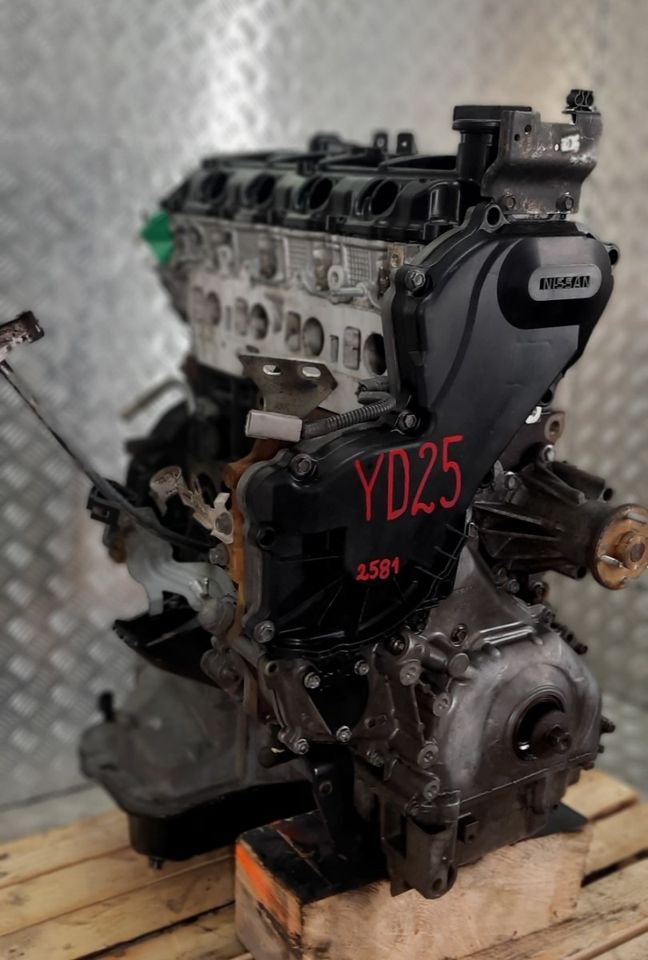 Motor 2.5DCI YD25 DDTi 174PS NISSAN NAVARA D40 74TKM UNKOMPLETT in Berlin