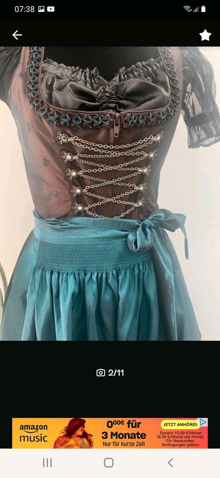 Edles Dirndl mit Bluse in Lohra