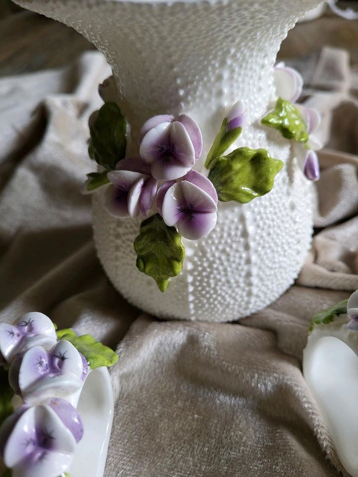Formano Serviettenhalter und Vase, Keramik ,Blüten in Pappenheim