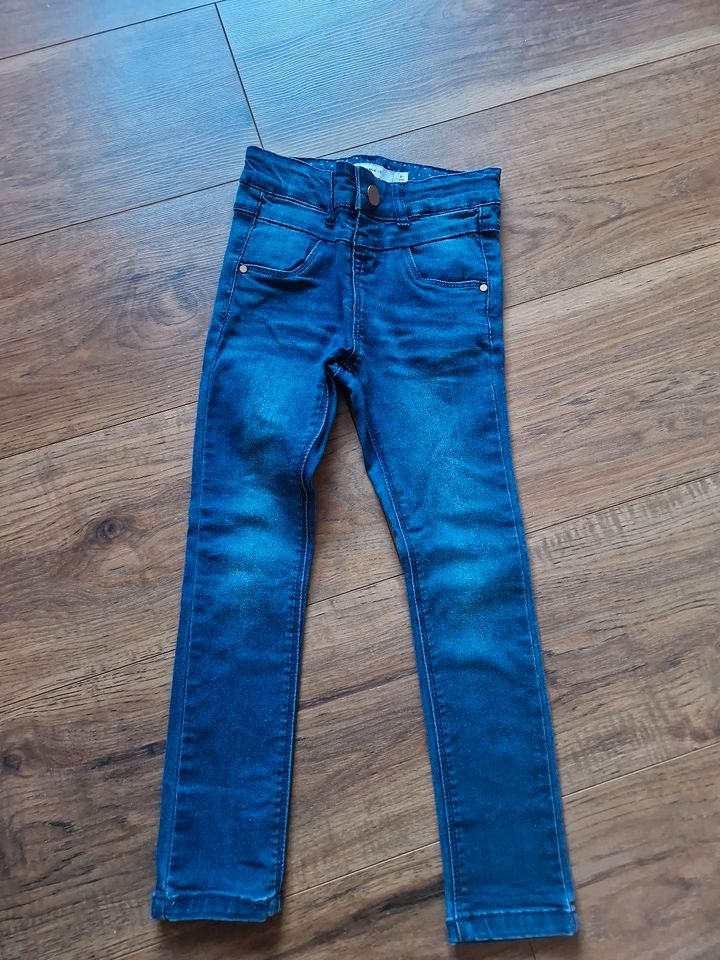 Jeans  Name it. Gr 110 in Tönisvorst