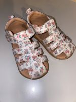 H&M Kinder Sandalen - Größe 21/22 Berlin - Lichtenberg Vorschau