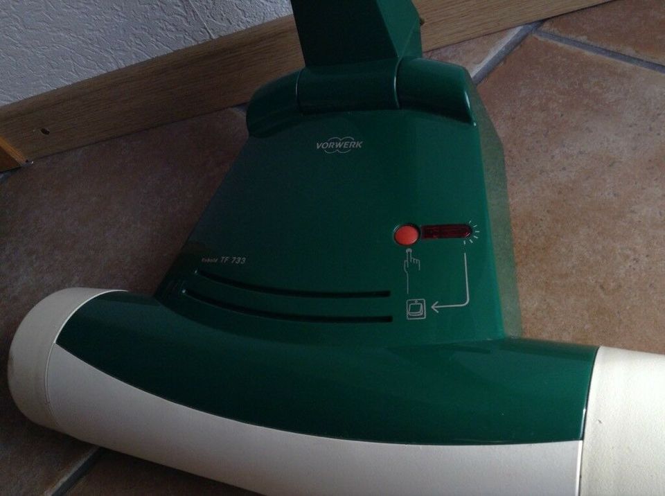 Vorwerk Bürste neuwertig Kobold TF 733 in Reppenstedt