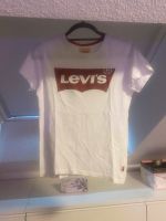 LEVI‘S Tshirt - Top Zustand Nordrhein-Westfalen - Bergkamen Vorschau