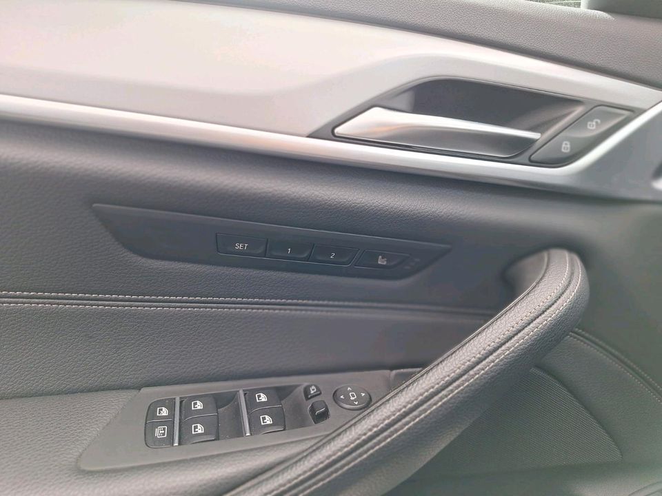 BMW 520 d komfortsitze,HUD in Düsseldorf