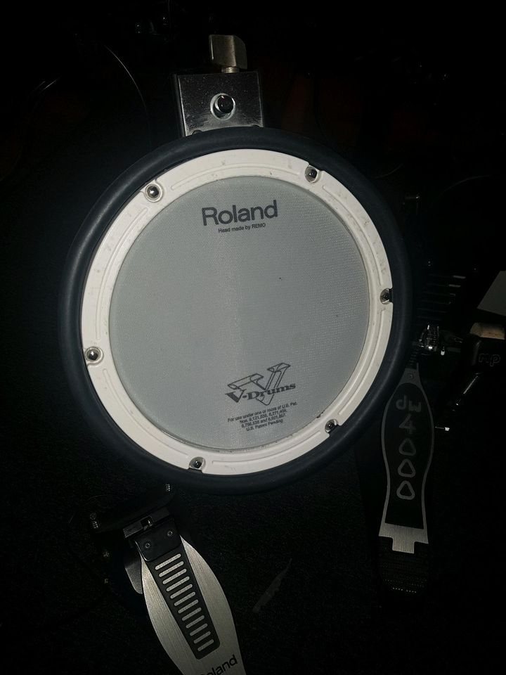 Roland TD-4K Drum set mit Hocker, Teppich und Zubehör in Marburg