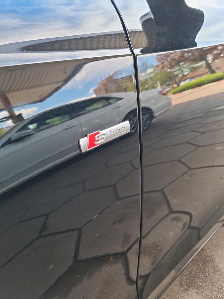 Audi A5 COUPE Sline Gepflegter Zustand in Oberhausen