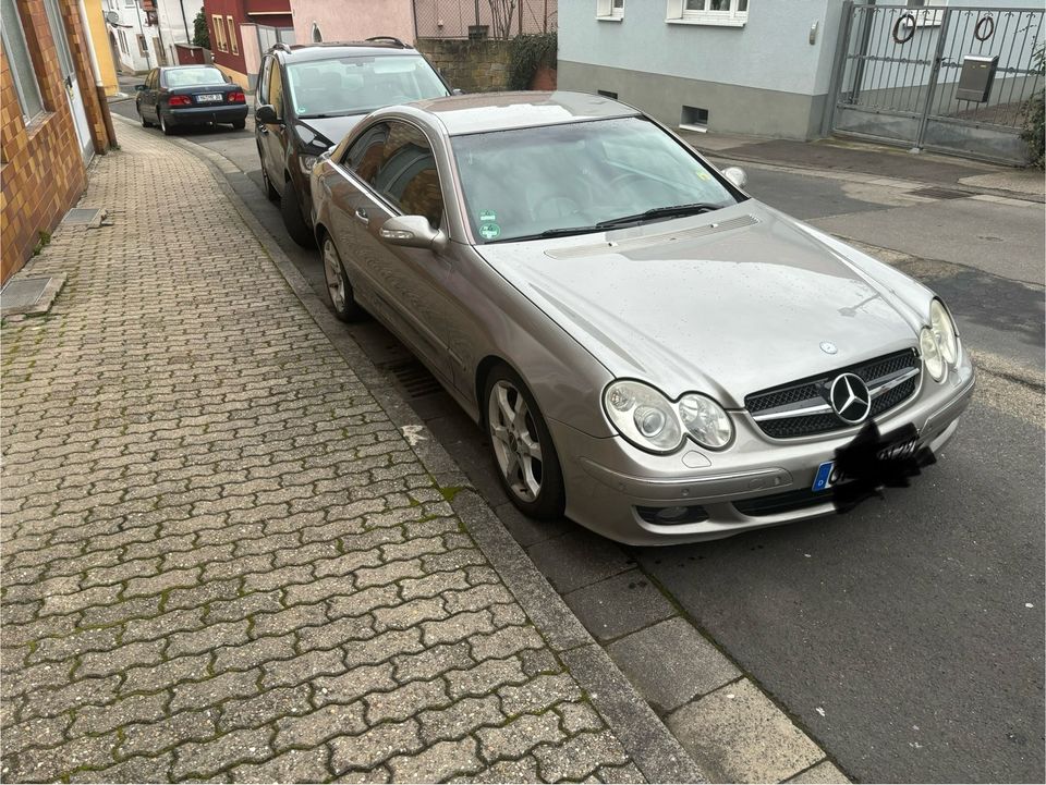 Mercedes Clk 320 Cdi V6 in Riedstadt