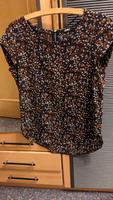 Shirt Blumenprint Bayern - Schweitenkirchen Vorschau