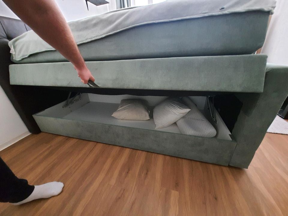 Boxspringbett inkl Ikea Wechselseiten Topper 2200€ > 500€ in Leipzig